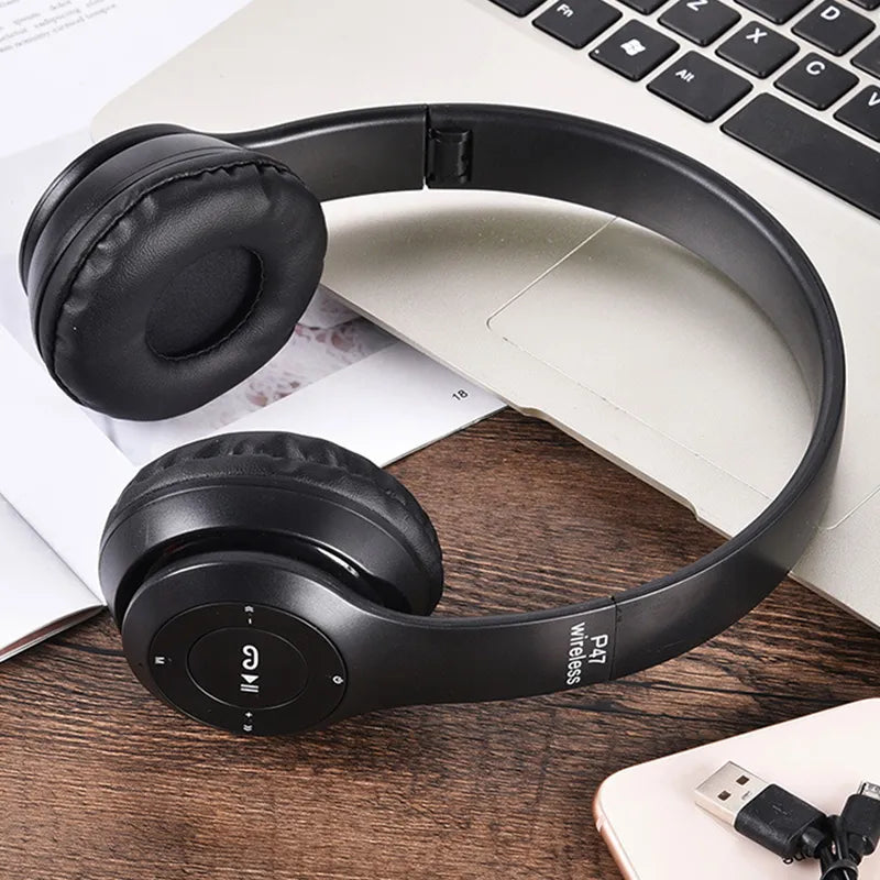 SoundScape P47 Wireless Headphones - Immerse in Pure Audio Bliss!